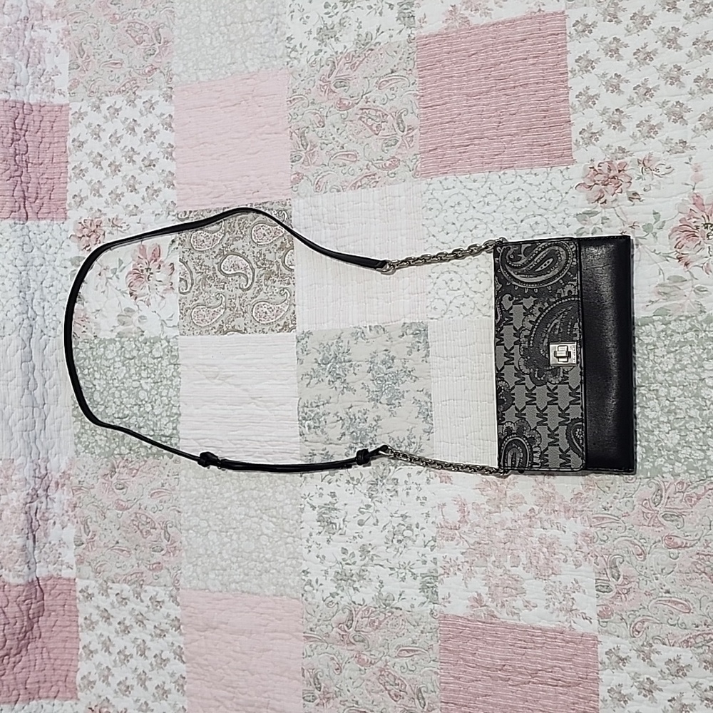 Michael Kors Paisley XL Natalie Wallet/Crossbody - Picture 2 of 6